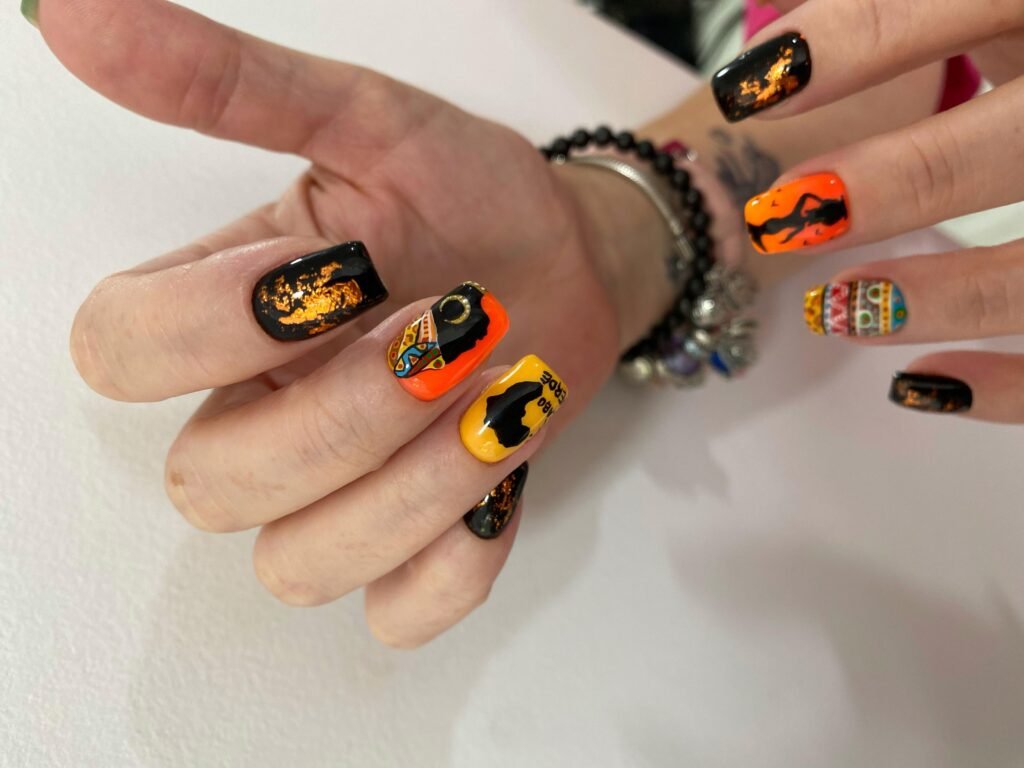 Cursos de belleza en Barcelona. Manicura artística