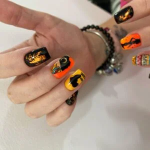 Cursos de belleza en Barcelona. Manicura artística